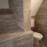 דירה R4 Rolleder Apartman-haz