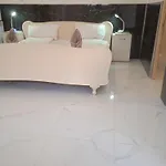 דירה R4 Rolleder Apartman-haz