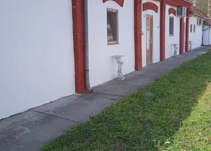 Lägenhet R4 Rolleder Apartman-haz *