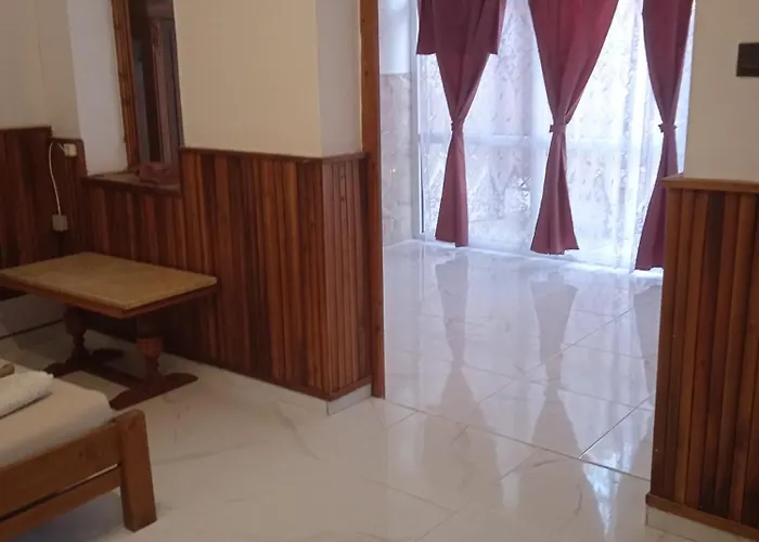 R4 Rolleder Apartman-haz Siklós
