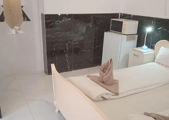 R4 Rolleder Apartman-haz Lägenhet